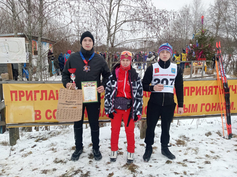 Областные соревнования по лыжным гонкам в честь первого чемпиона Кубка СССР Геннадия Федоровича Ильина - Бологовский колледж